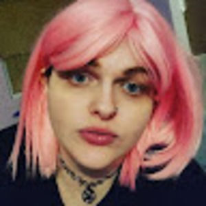 Meet your Posher, Luna